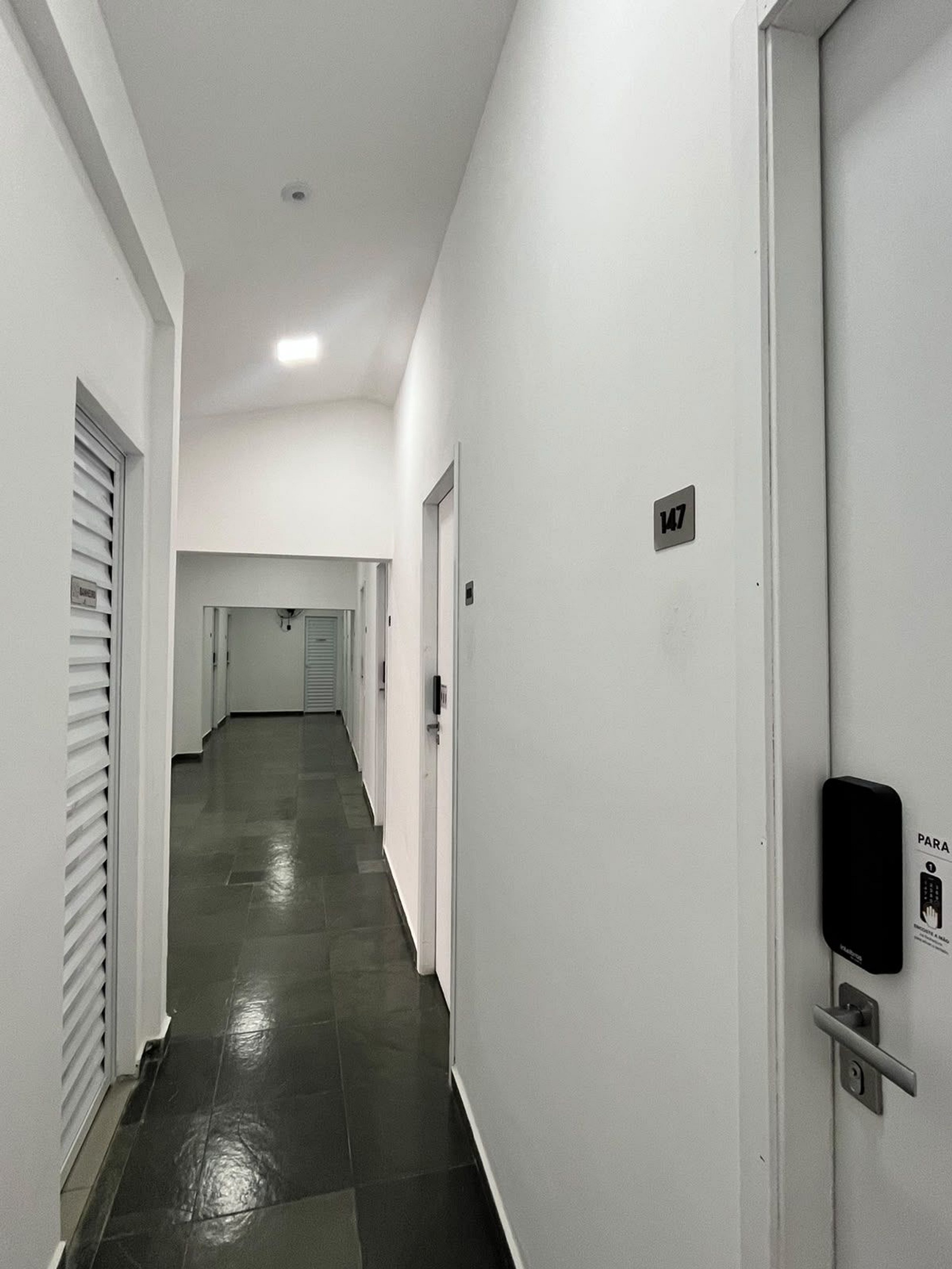 Quarto Individual 147